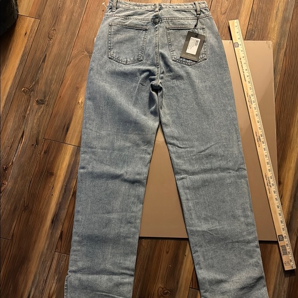 Pretty little things SPLIT HEM STYLE JEANS - UK10 US6 - Picture 4 of 4